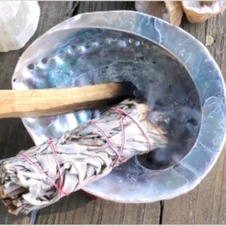 Smudging for Beginners – The Step By Step Essential Guide