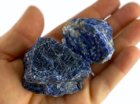 Raw sodalite